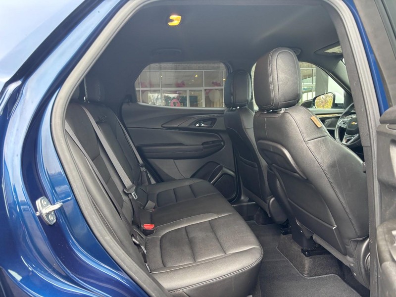 Chevrolet TrailBlazer Vehicle Image 10