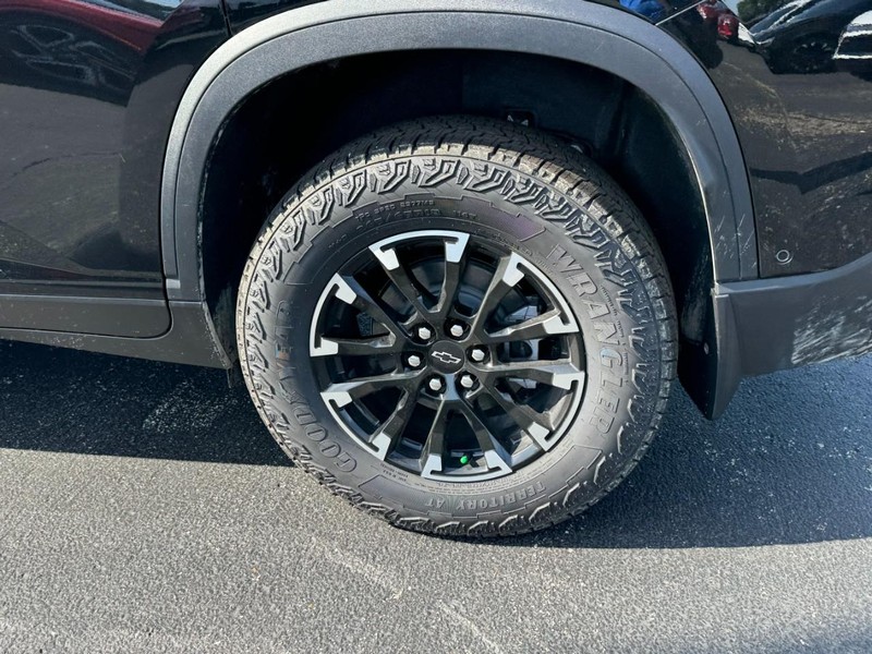 Chevrolet Traverse Vehicle Full-screen Gallery Image 4