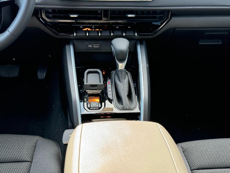 Chevrolet Colorado Vehicle Full-screen Gallery Image 9