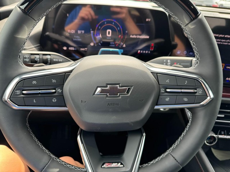 Chevrolet Traverse Vehicle Full-screen Gallery Image 14