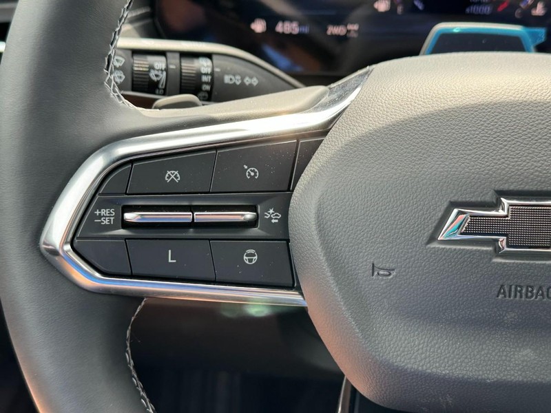 Chevrolet Traverse Vehicle Full-screen Gallery Image 15