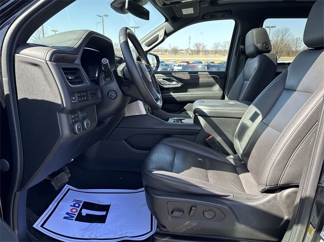 Chevrolet Tahoe Vehicle Full-screen Gallery Image 19