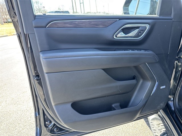 Chevrolet Tahoe Vehicle Full-screen Gallery Image 22