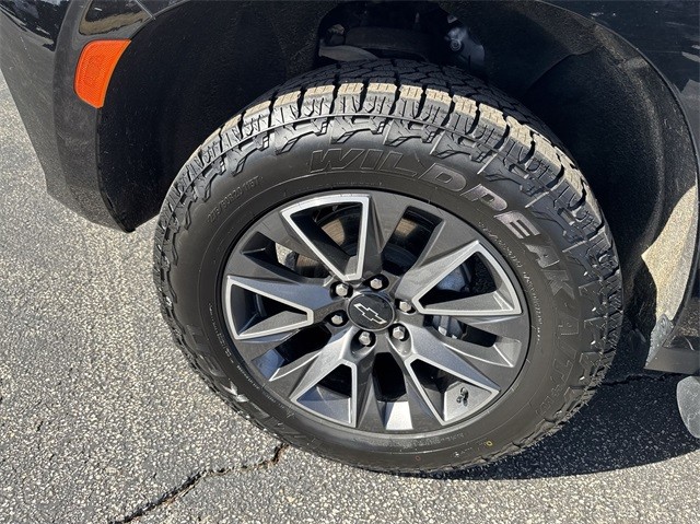 Chevrolet Tahoe Vehicle Full-screen Gallery Image 33