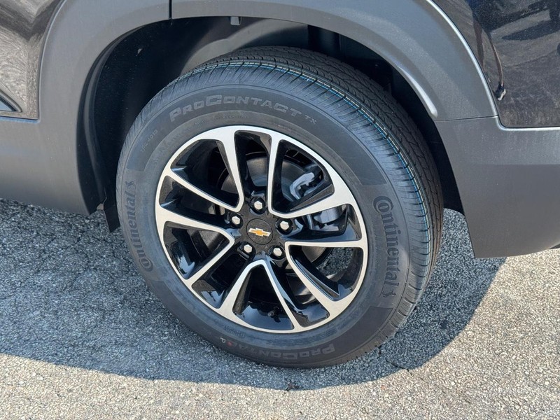 Chevrolet TrailBlazer Vehicle Full-screen Gallery Image 4