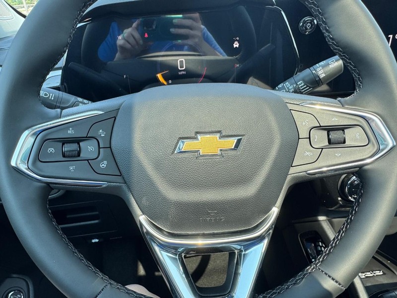 Chevrolet TrailBlazer Vehicle Full-screen Gallery Image 12