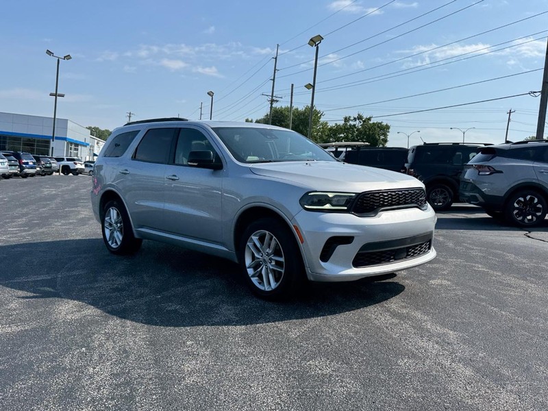 Dodge Durango Vehicle Full-screen Gallery Image 3