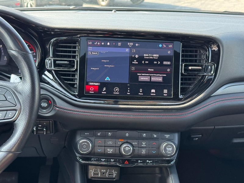 Dodge Durango Vehicle Full-screen Gallery Image 16