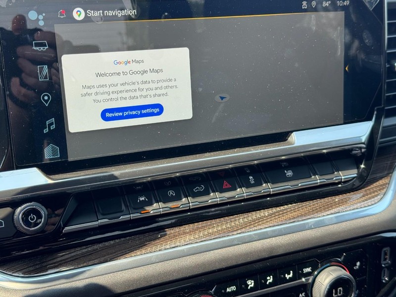 Chevrolet Silverado 1500 Vehicle Full-screen Gallery Image 14