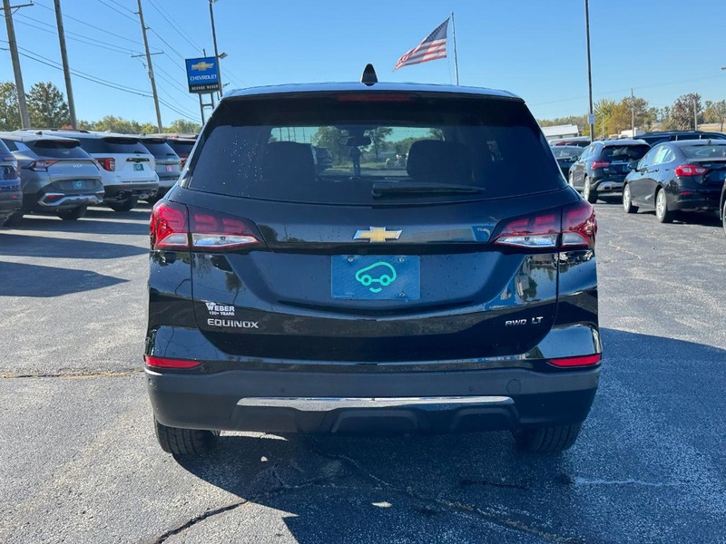 Chevrolet Equinox Vehicle Full-screen Gallery Image 4