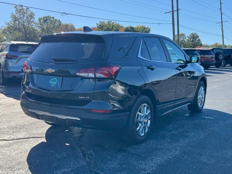 Chevrolet Equinox Vehicle Full-screen Gallery Image 5