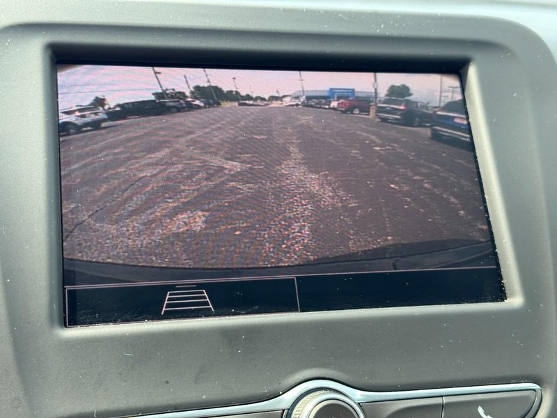 Chevrolet Equinox Vehicle Full-screen Gallery Image 20