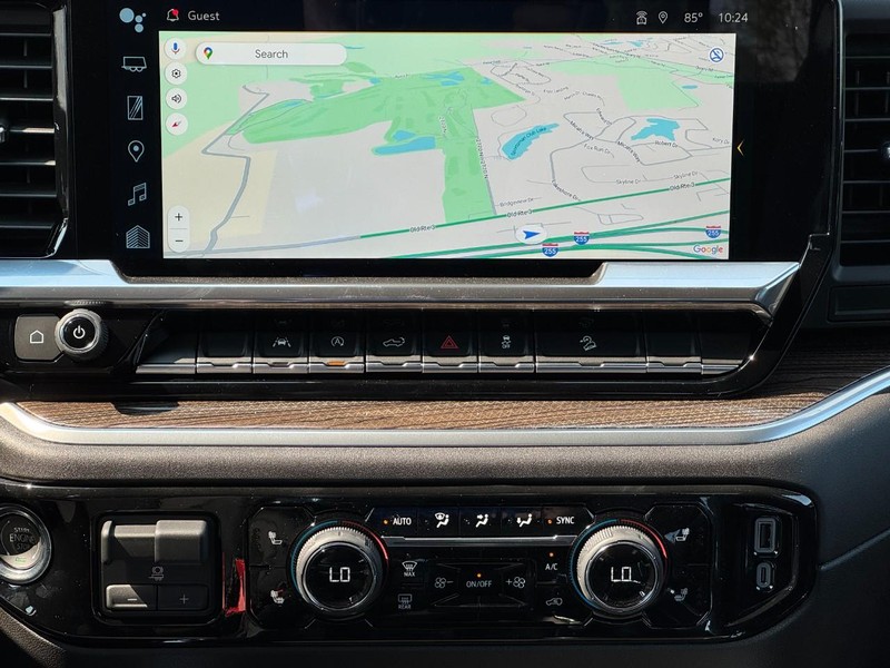 Chevrolet Silverado 1500 Vehicle Full-screen Gallery Image 9