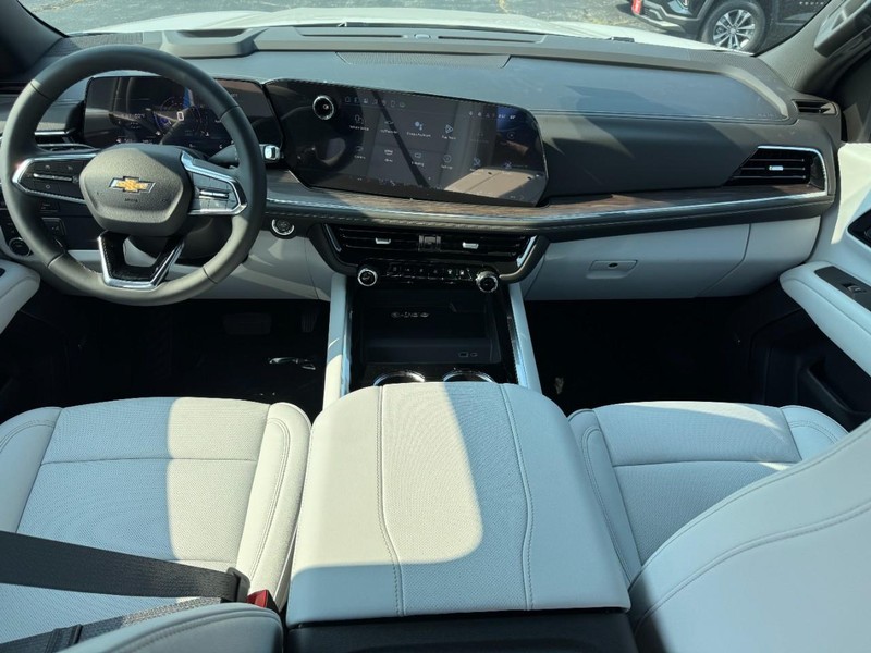 Chevrolet Tahoe Vehicle Full-screen Gallery Image 8