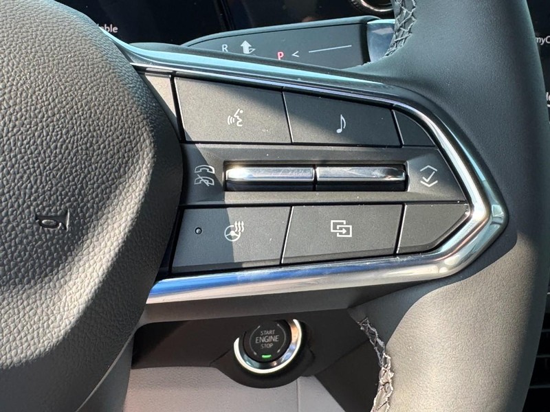 Chevrolet Tahoe Vehicle Full-screen Gallery Image 16