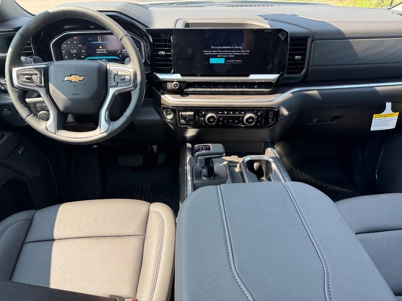 Chevrolet Silverado 1500 Vehicle Full-screen Gallery Image 6