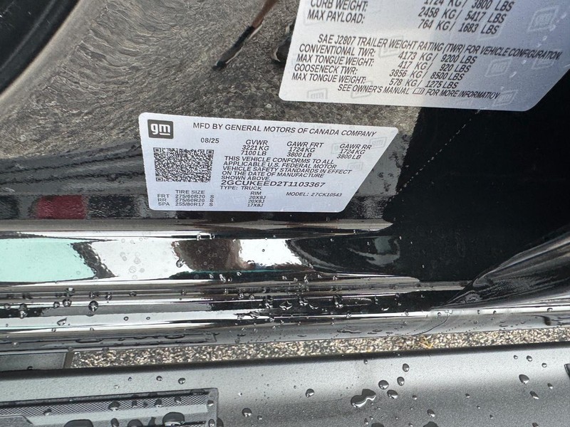 Chevrolet Silverado 1500 Vehicle Full-screen Gallery Image 18