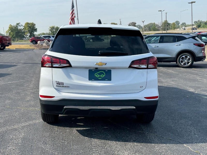 Chevrolet Equinox Vehicle Full-screen Gallery Image 4