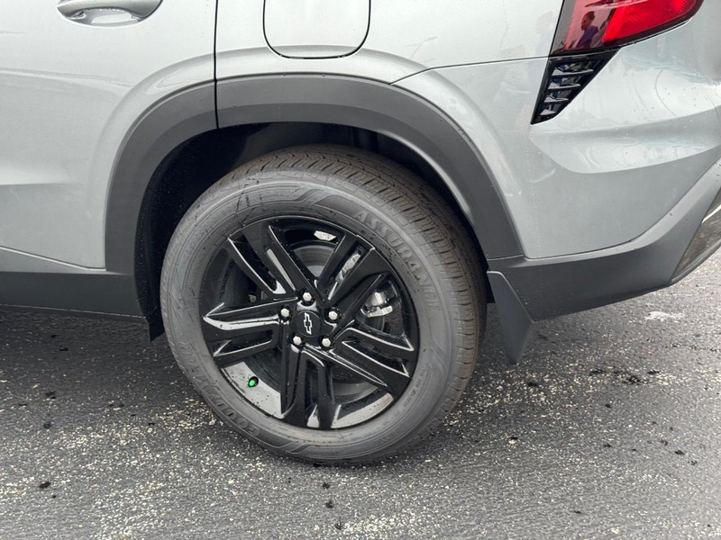 Chevrolet Trax Vehicle Full-screen Gallery Image 4