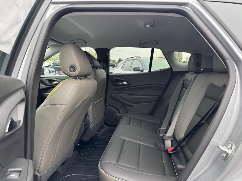 Chevrolet Trax Vehicle Full-screen Gallery Image 5