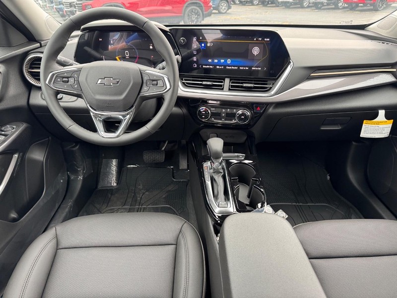 Chevrolet Trax Vehicle Full-screen Gallery Image 6