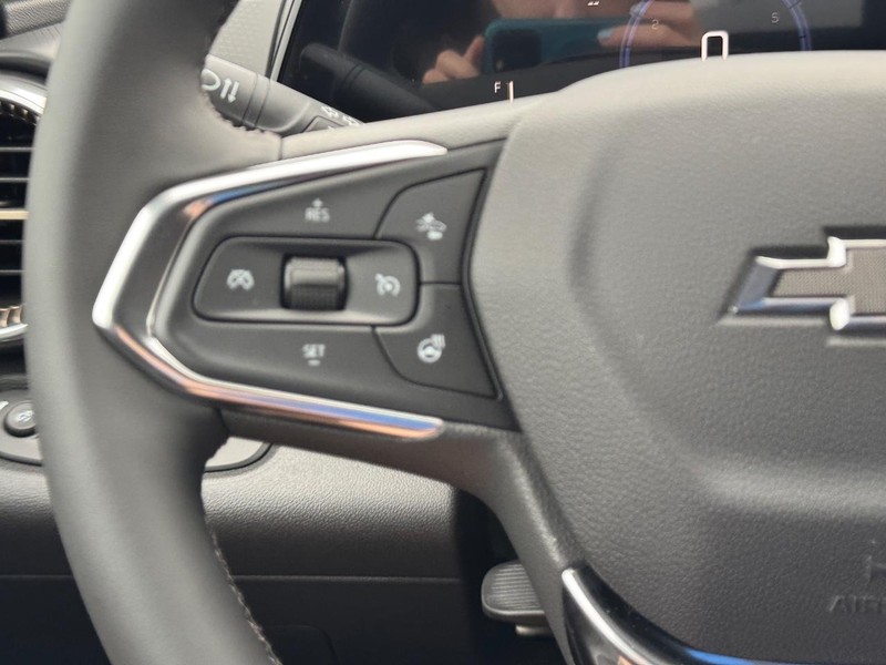 Chevrolet Trax Vehicle Full-screen Gallery Image 13