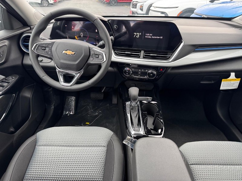 Chevrolet Trax Vehicle Full-screen Gallery Image 6