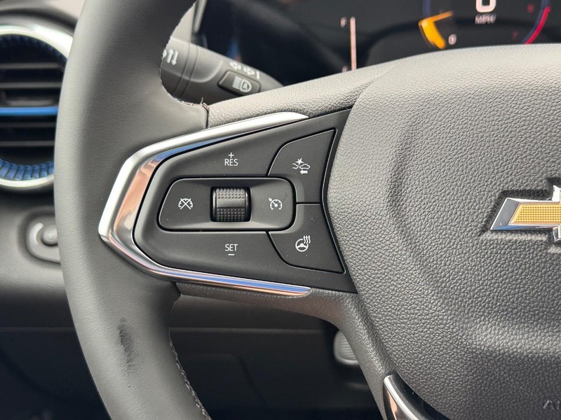 Chevrolet Trax Vehicle Full-screen Gallery Image 13