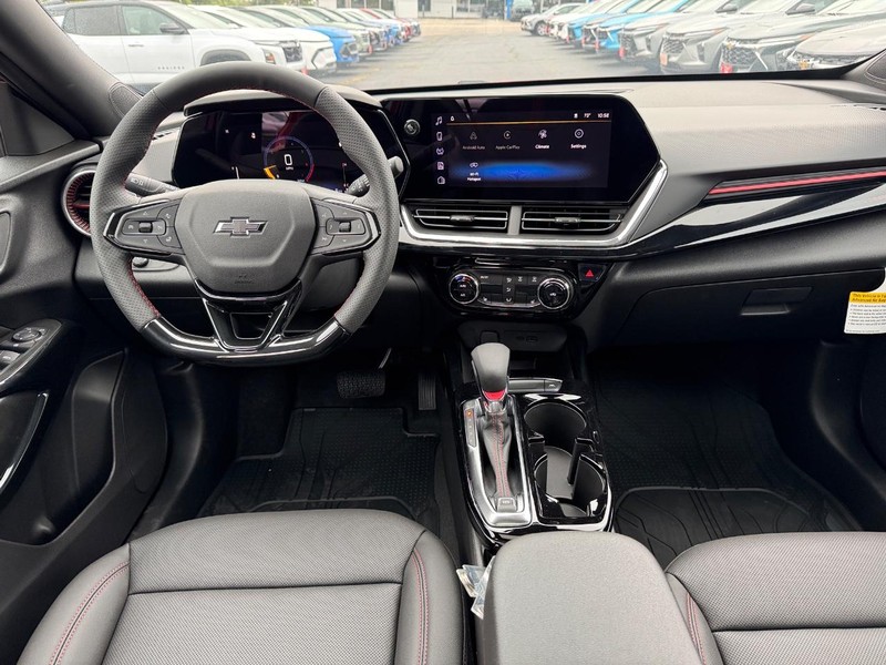 Chevrolet Trax Vehicle Full-screen Gallery Image 7