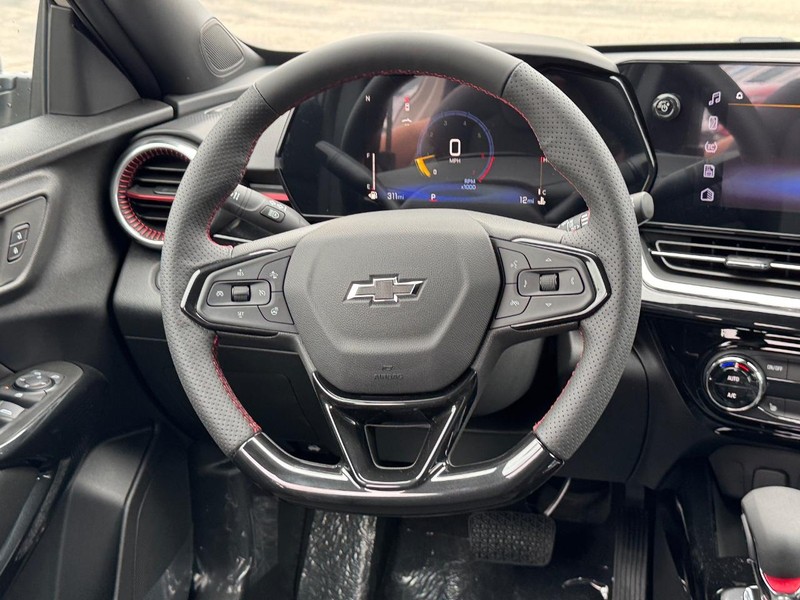 Chevrolet Trax Vehicle Full-screen Gallery Image 7