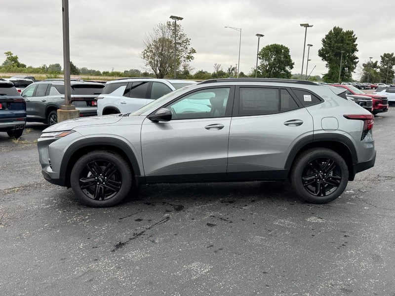 Chevrolet Trax Vehicle Full-screen Gallery Image 2