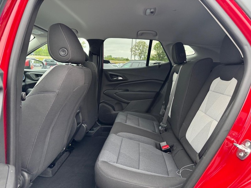 Chevrolet Trax Vehicle Full-screen Gallery Image 5