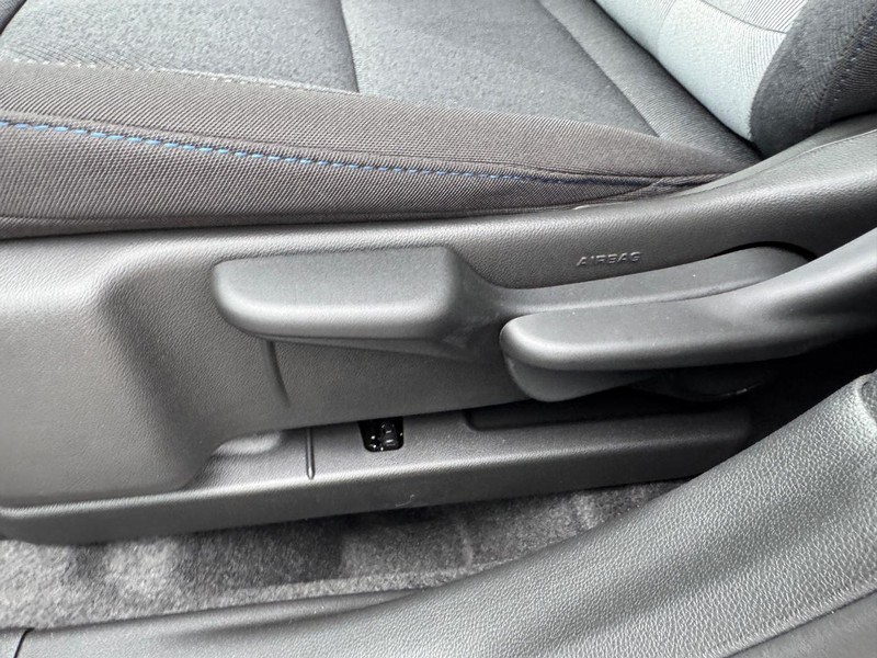 Chevrolet Trax Vehicle Full-screen Gallery Image 10