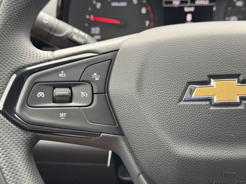 Chevrolet Trax Vehicle Full-screen Gallery Image 13