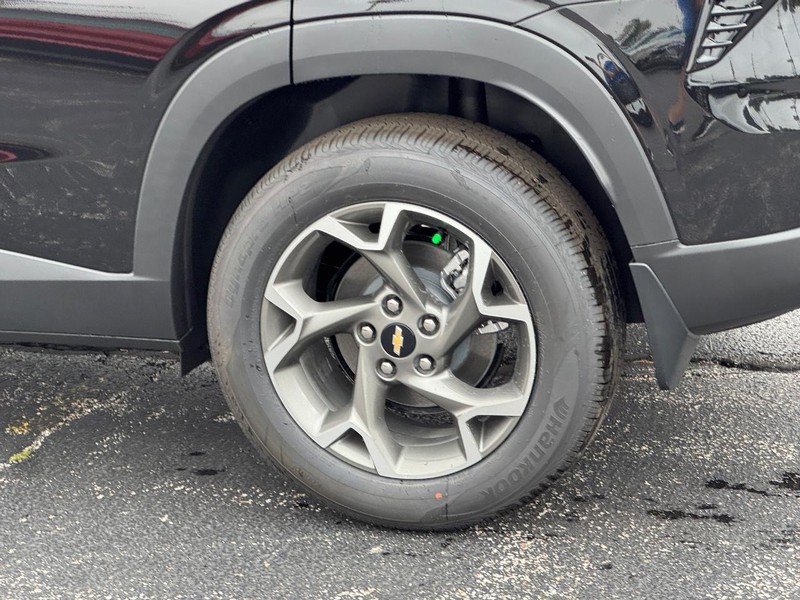 Chevrolet Trax Vehicle Full-screen Gallery Image 4