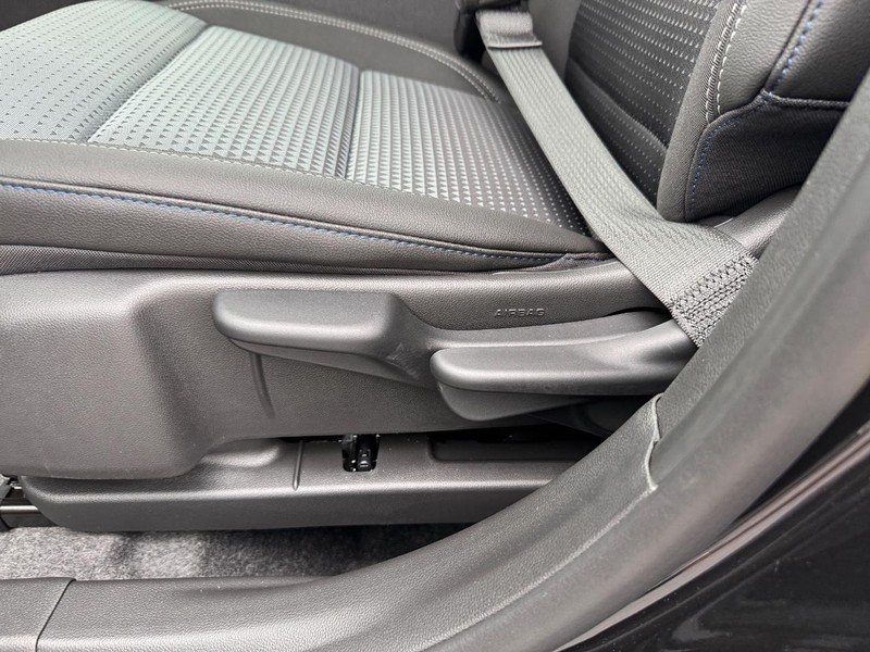 Chevrolet Trax Vehicle Full-screen Gallery Image 10