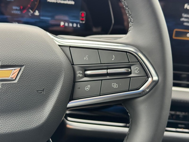 Chevrolet Equinox Vehicle Full-screen Gallery Image 14