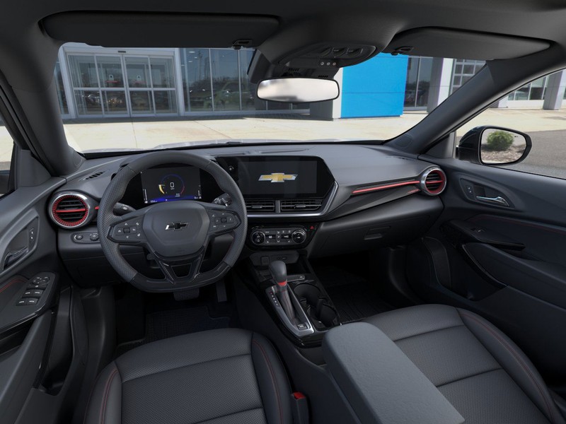Chevrolet Trax Vehicle Full-screen Gallery Image 15