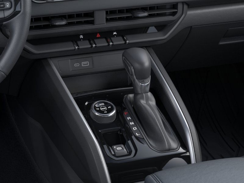 Chevrolet Colorado Vehicle Full-screen Gallery Image 23