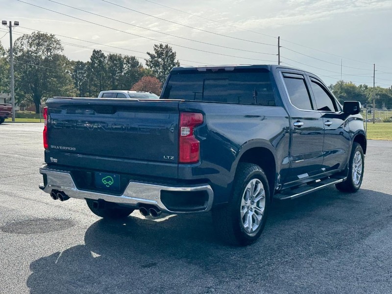Chevrolet Silverado 1500 Vehicle Full-screen Gallery Image 5