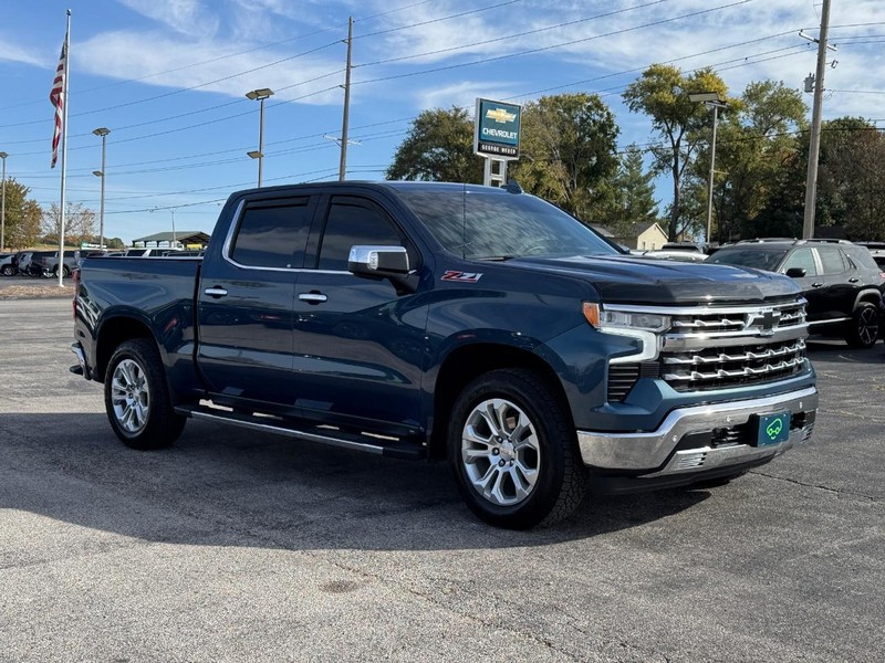 Chevrolet Silverado 1500 Vehicle Full-screen Gallery Image 7