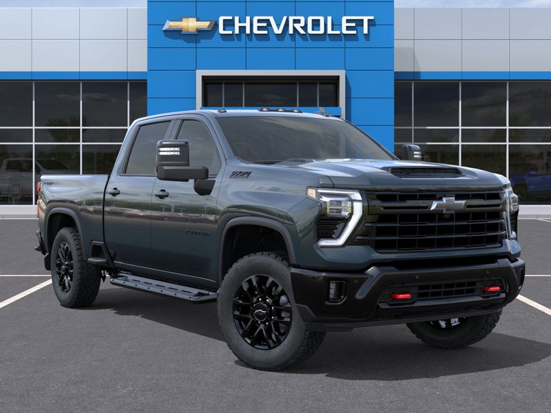 Chevrolet Silverado 2500HD Vehicle Full-screen Gallery Image 7