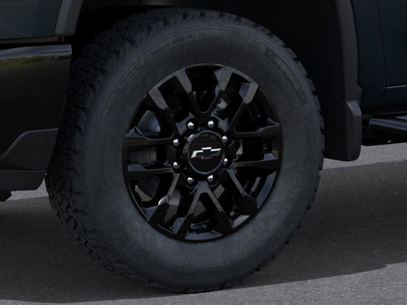 Chevrolet Silverado 2500HD Vehicle Full-screen Gallery Image 9