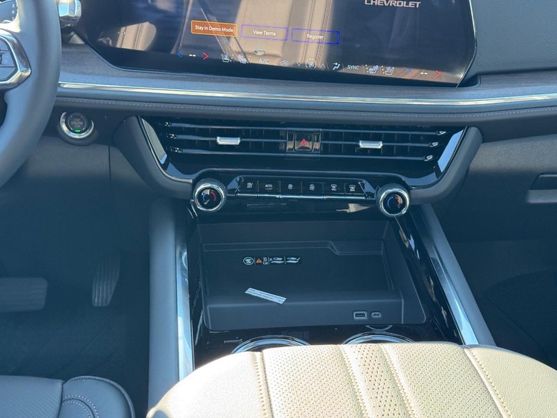 Chevrolet Tahoe Vehicle Full-screen Gallery Image 12