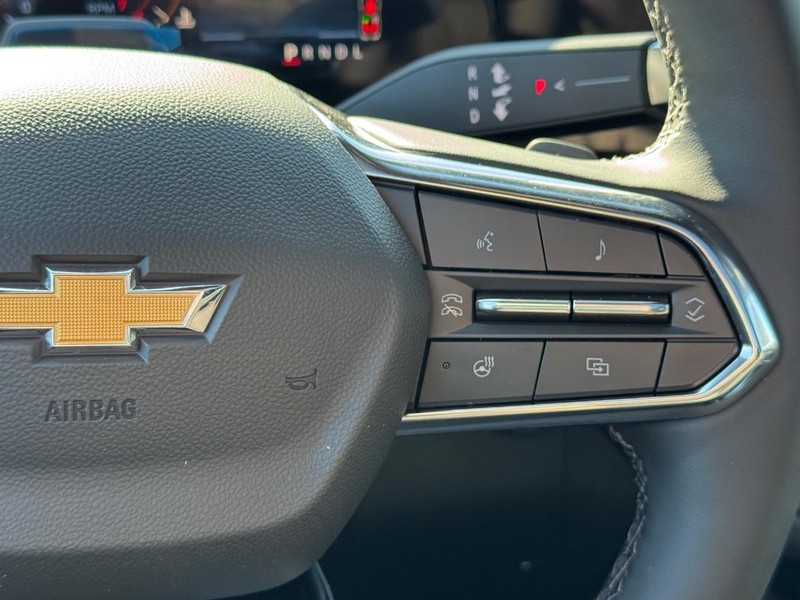 Chevrolet Tahoe Vehicle Full-screen Gallery Image 18