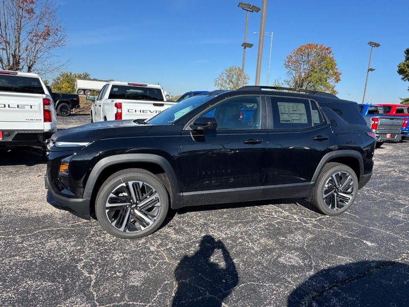Chevrolet Equinox Vehicle Full-screen Gallery Image 2