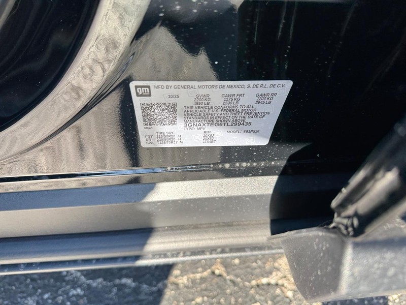 Chevrolet Equinox Vehicle Full-screen Gallery Image 19