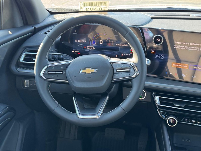 Chevrolet Traverse Vehicle Full-screen Gallery Image 10