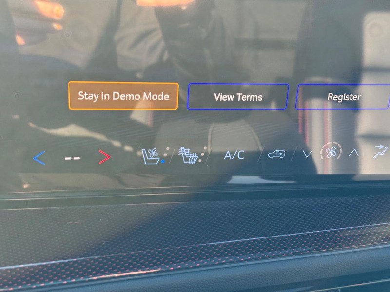 Chevrolet Traverse Vehicle Full-screen Gallery Image 17