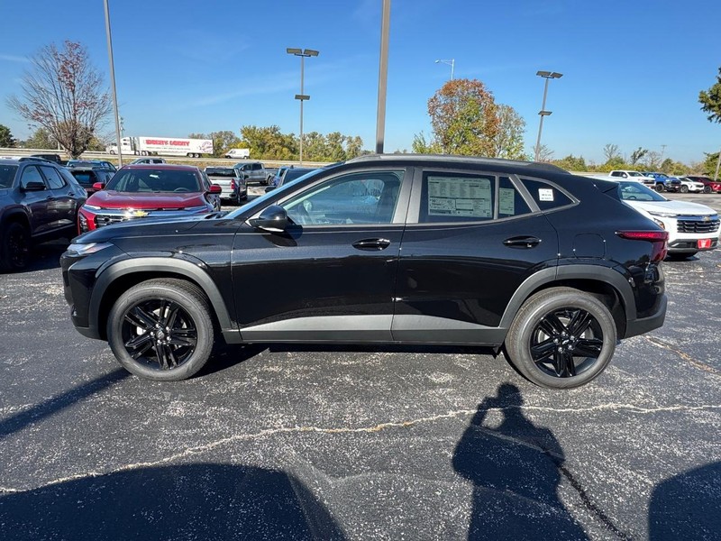 Chevrolet Trax Vehicle Full-screen Gallery Image 2